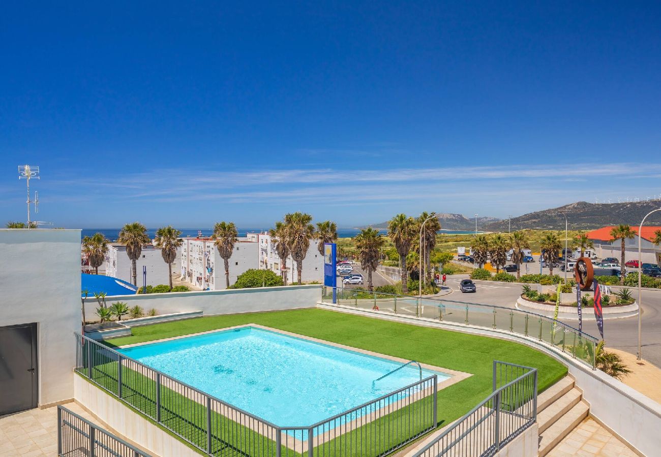 Residencial en Tarifa - Vistas Panorámicas, Terraza y Piscina - WIFI Fibra 