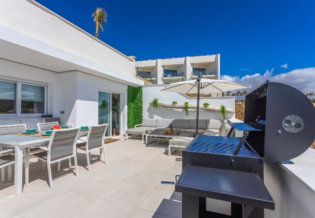 Apartamento en Tarifa - Terraza, vistas, piscina, aparcamiento y WIFI 