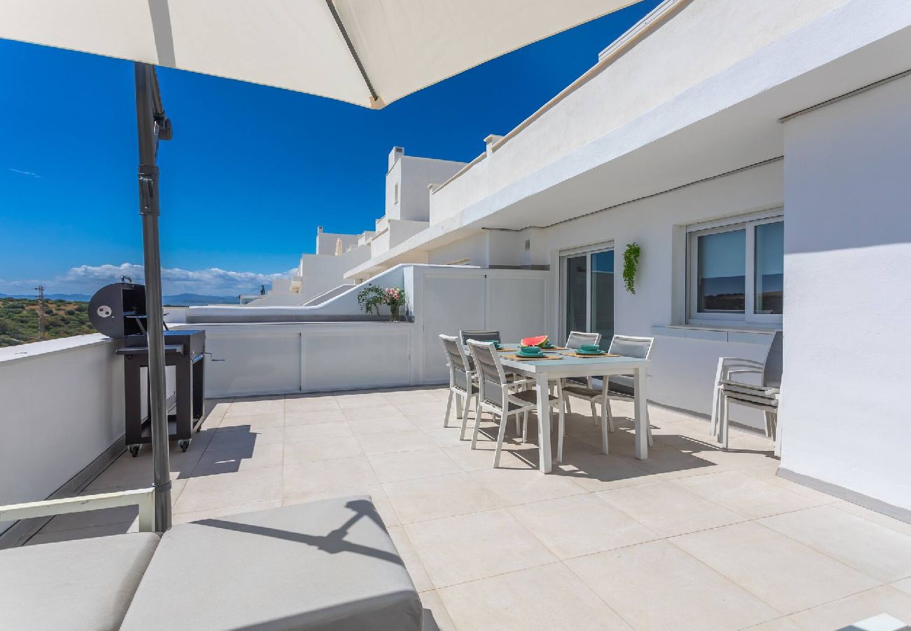 Apartamento en Tarifa - Terraza, vistas, piscina, aparcamiento y WIFI 