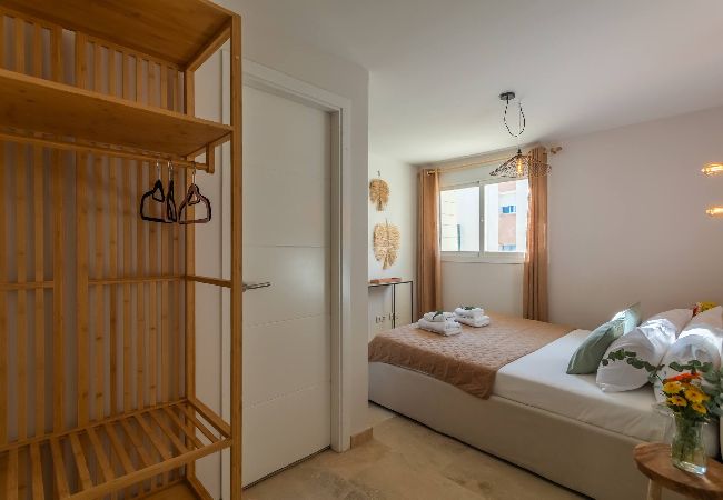 Apartamento en Tarifa - Terraza & vistas panoramicas al estrecho y Africa  Apartamento en Tarifa - Terraza & vistas panoramicas al estrecho y Africa