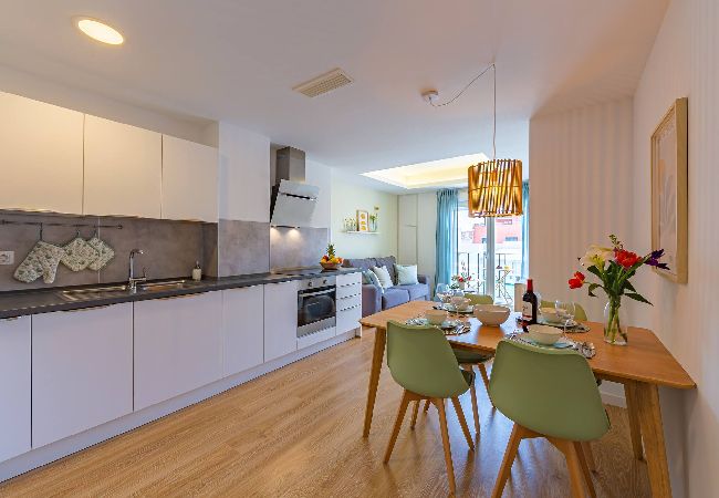 Residencial en Tarifa - Ventura - Céntrico, Piscina, WIFI y Parking  Residencial en Tarifa - Ventura - Céntrico, Piscina, WIFI y Parking