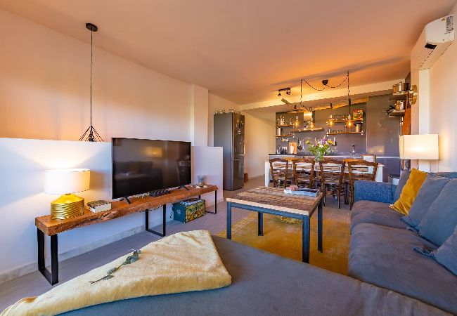 Apartamento en Tarifa - Playa cerca, terraza acogedora, piscina y fibra  Apartamento en Tarifa - Playa cerca, terraza acogedora, piscina y fibra