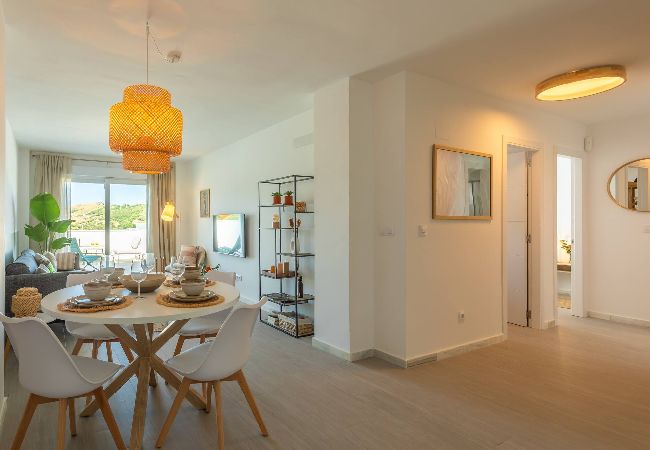 Apartamento en Tarifa - Terraza con vistas, piscina, aparcamiento & WIFI  Apartamento en Tarifa - Terraza con vistas, piscina, aparcamiento & WIFI