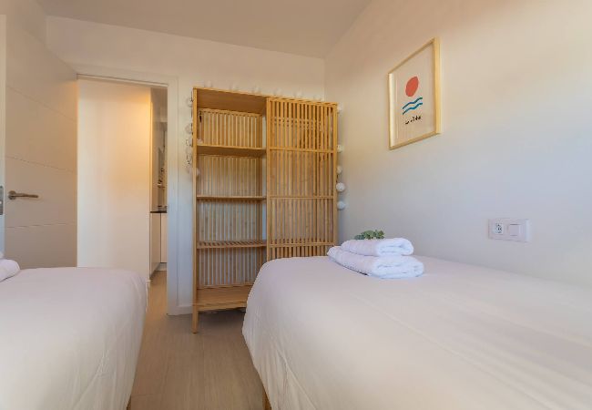 Apartamento en Tarifa - Terraza con vistas, piscina, aparcamiento & WIFI  Apartamento en Tarifa - Terraza con vistas, piscina, aparcamiento & WIFI