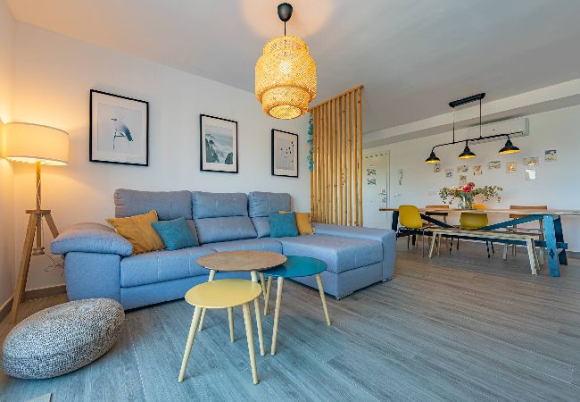 Residencial en Tarifa - Vistas a África, 3 terrazas, WIFI fibra y parking  Residencial en Tarifa - Vistas a África, 3 terrazas, WIFI fibra y parking