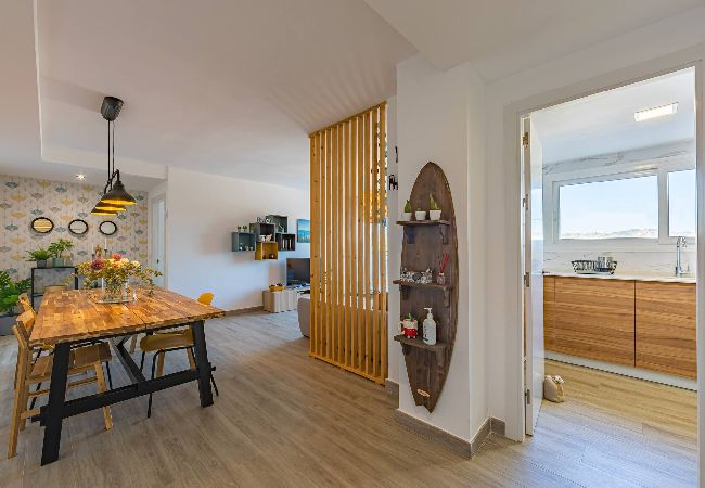 Residencial en Tarifa - Vistas a África, 3 terrazas, WIFI fibra y parking  Residencial en Tarifa - Vistas a África, 3 terrazas, WIFI fibra y parking