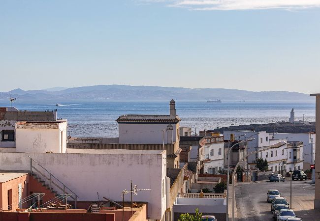 Residencial en Tarifa - Vistas a África, 3 terrazas, WIFI fibra y parking  Residencial en Tarifa - Vistas a África, 3 terrazas, WIFI fibra y parking