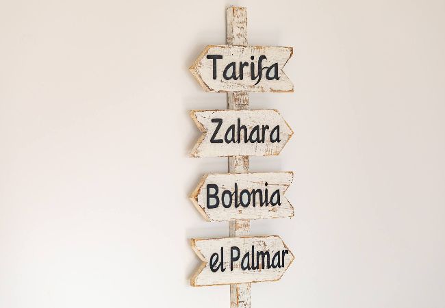 Residencial en Tarifa - Vistas a África, 3 terrazas, WIFI fibra y parking  Residencial en Tarifa - Vistas a África, 3 terrazas, WIFI fibra y parking