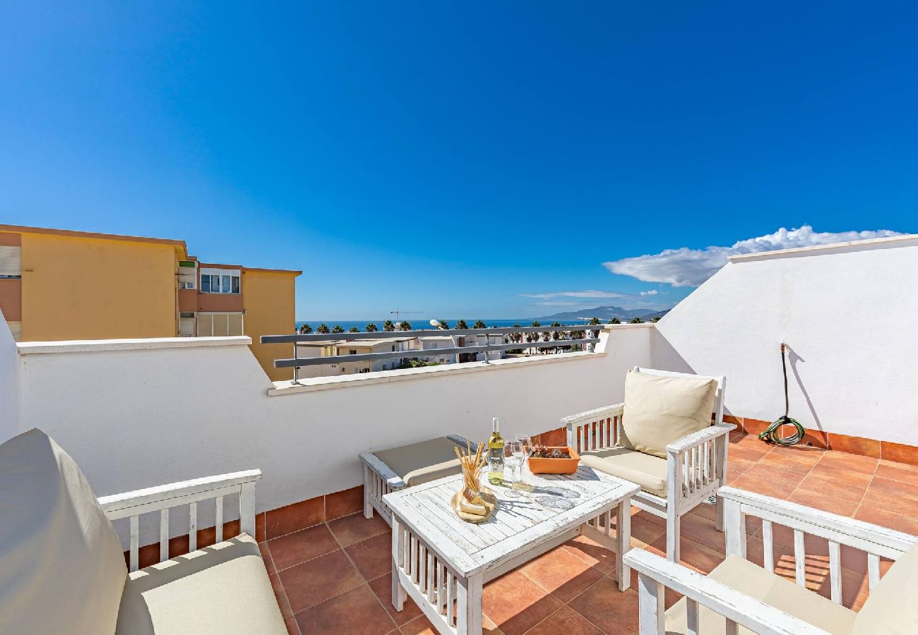 Residencial en Tarifa - Vistas a África, 3 terrazas, WIFI fibra y parking 