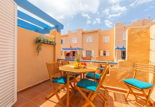 Apartamento en Tarifa - 1a linea playa, balcon & piscina  Apartamento en Tarifa - 1a linea playa, balcon & piscina