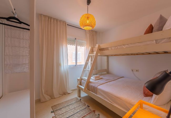 Apartamento en Tarifa - 1a linea playa, balcon & piscina  Apartamento en Tarifa - 1a linea playa, balcon & piscina