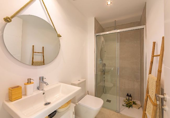 Apartamento en Tarifa - Centro, vistas al estrecho, garaje y fibra optica  Apartamento en Tarifa - Centro, vistas al estrecho, garaje y fibra optica