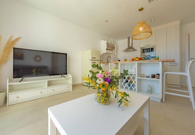 Apartamento en Tarifa - Centro, vistas al estrecho, garaje y fibra optica  Apartamento en Tarifa - Centro, vistas al estrecho, garaje y fibra optica