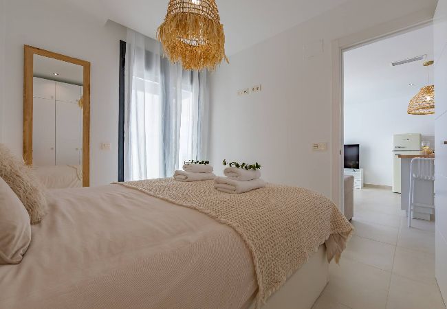 Apartamento en Tarifa - Centro, vistas al estrecho, garaje y fibra optica  Apartamento en Tarifa - Centro, vistas al estrecho, garaje y fibra optica