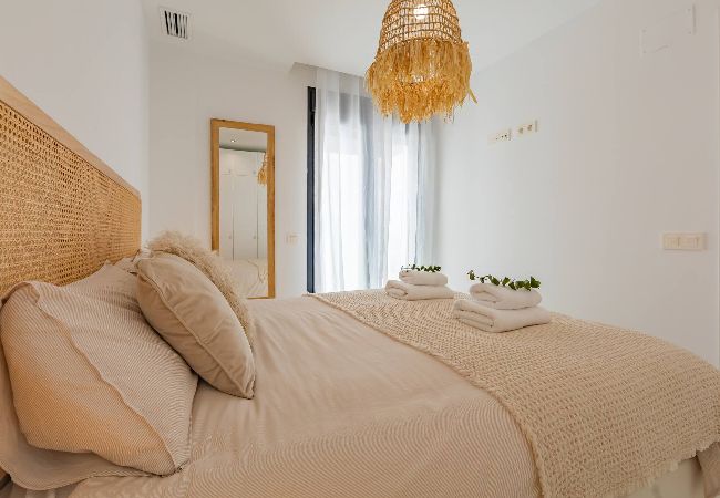 Apartamento en Tarifa - Centro, vistas al estrecho, garaje y fibra optica  Apartamento en Tarifa - Centro, vistas al estrecho, garaje y fibra optica