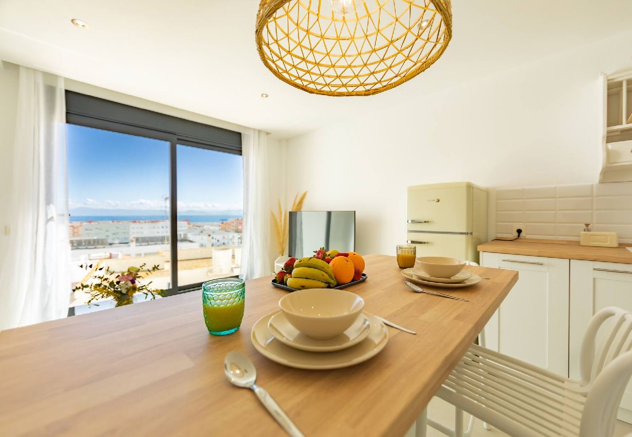 Apartamento en Tarifa - Centro, vistas al estrecho, garaje y fibra optica 