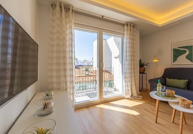 Apartamento en Tarifa - Centrico pero tranquilo, piscina y fibra optica  Apartamento en Tarifa - Centrico pero tranquilo, piscina y fibra optica