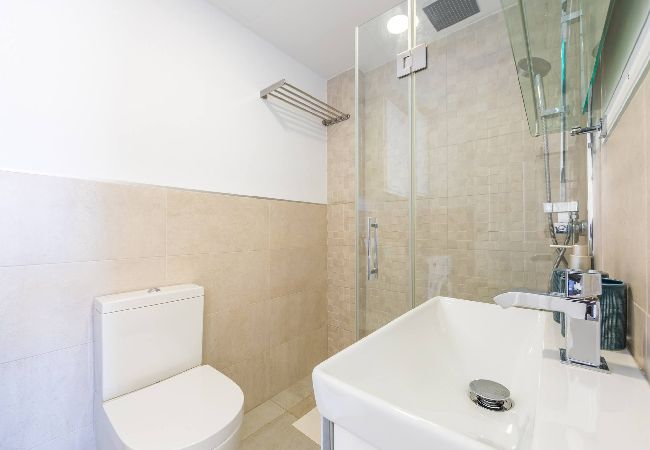 Apartamento en Tarifa - Centrico pero tranquilo, piscina y fibra optica  Apartamento en Tarifa - Centrico pero tranquilo, piscina y fibra optica