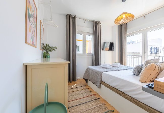 Apartamento en Tarifa - Centrico pero tranquilo, piscina y fibra optica  Apartamento en Tarifa - Centrico pero tranquilo, piscina y fibra optica