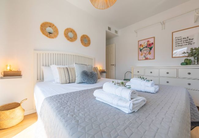 Apartamento en Tarifa - Centrico pero tranquilo, piscina y fibra optica  Apartamento en Tarifa - Centrico pero tranquilo, piscina y fibra optica