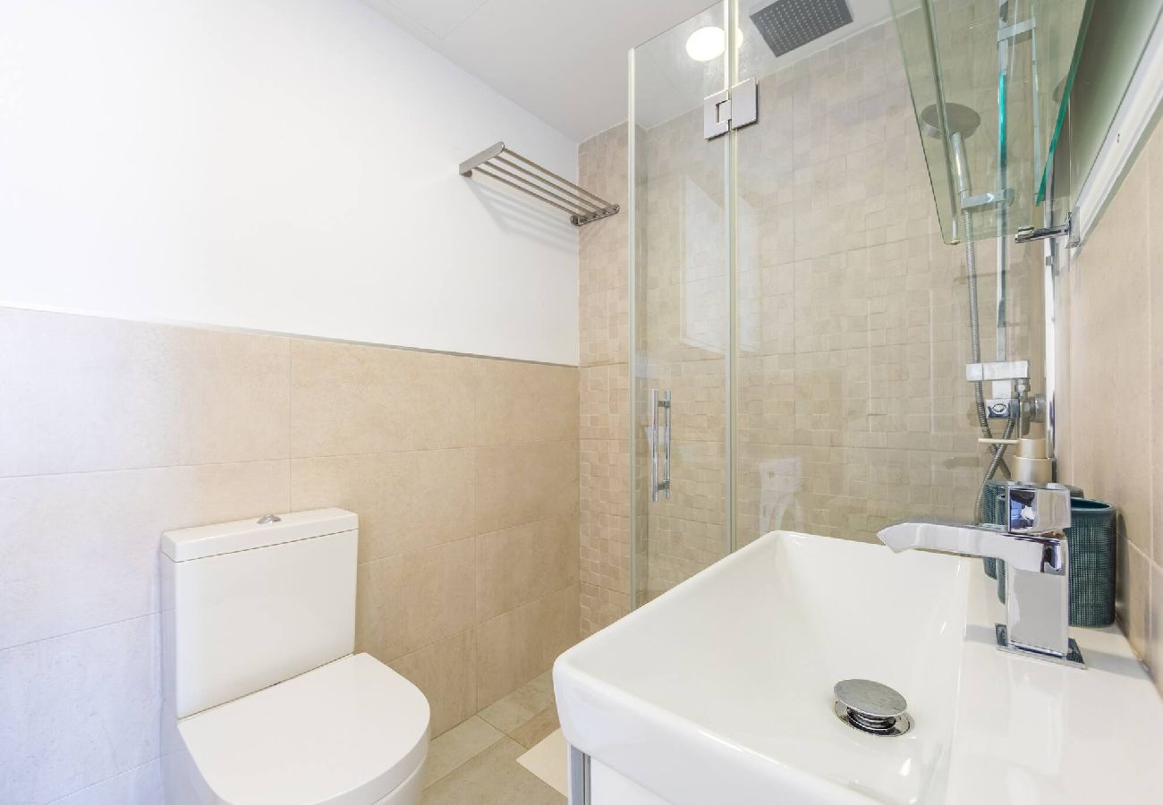 Apartamento en Tarifa - Centrico pero tranquilo, piscina y fibra optica 