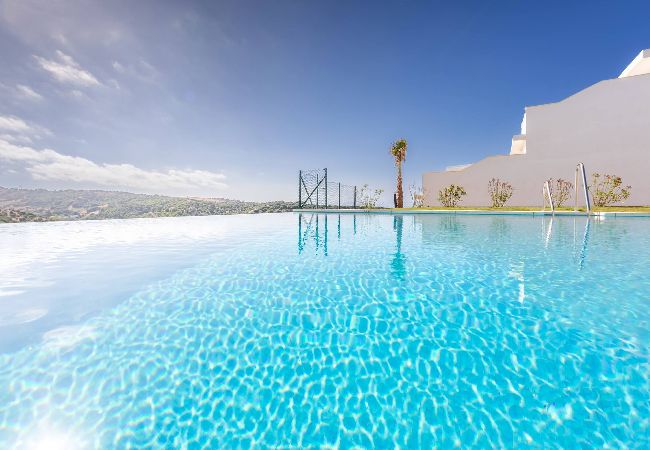 Apartamento en Tarifa - Vistas, terraza, piscina, WIFI y cerca del centro  Apartamento en Tarifa - Vistas, terraza, piscina, WIFI y cerca del centro