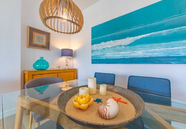 Apartamento en Tarifa - Tranquilo y elegante con terraza, piscina & WIFI  Apartamento en Tarifa - Tranquilo y elegante con terraza, piscina & WIFI