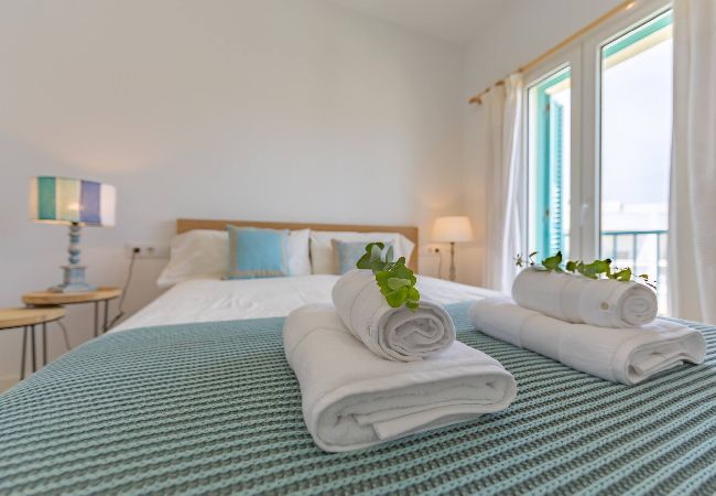 Apartamento en Tarifa - Tranquilo y elegante con terraza, piscina & WIFI  Apartamento en Tarifa - Tranquilo y elegante con terraza, piscina & WIFI