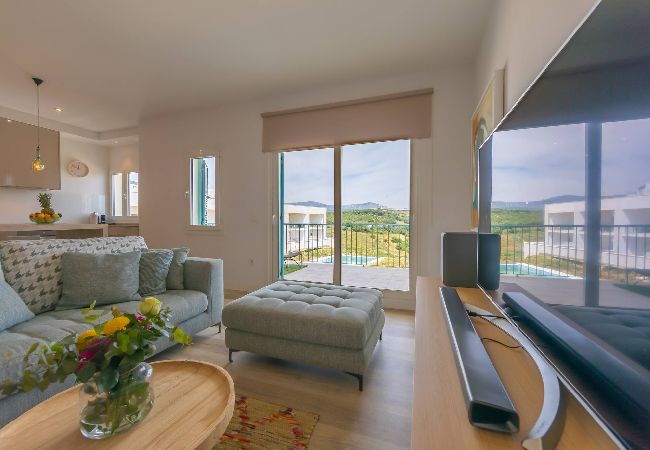 Apartamento en Tarifa - Tranquilo y elegante con terraza, piscina & WIFI  Apartamento en Tarifa - Tranquilo y elegante con terraza, piscina & WIFI