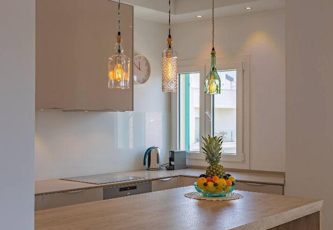 Apartamento en Tarifa - Tranquilo y elegante con terraza, piscina & WIFI  Apartamento en Tarifa - Tranquilo y elegante con terraza, piscina & WIFI