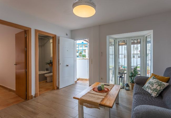 Apartamento en Tarifa - Playa a 30m, terraza, home office & WIFI fibra  Apartamento en Tarifa - Playa a 30m, terraza, home office & WIFI fibra