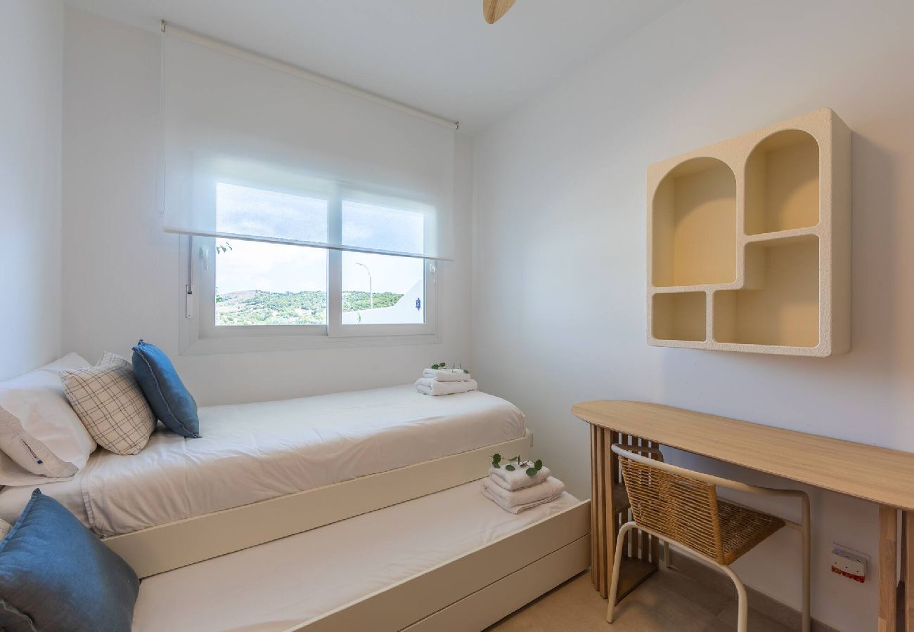 Apartamento en Tarifa - Gran Jardin vistas al campo, Piscina y WIFI rapido 