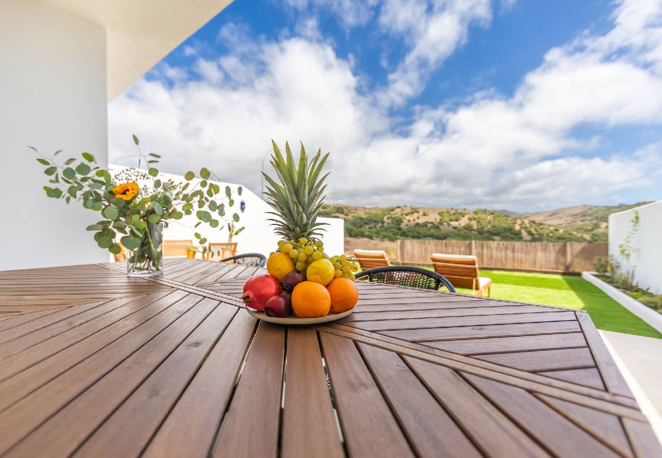 Apartamento en Tarifa - Gran Jardin vistas al campo, Piscina y WIFI rapido 