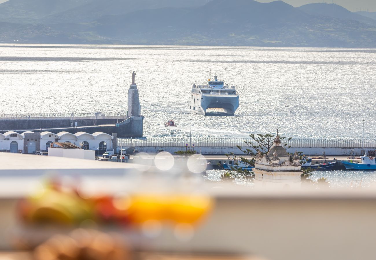 Apartamento en Tarifa - Ático en centro - terrazas, vistas y home office