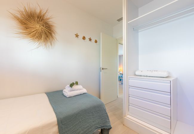 Apartamento en Tarifa - Céntrico  - Terraza - Fibra Óptica & Garaje Apartamento en Tarifa - Céntrico  - Terraza - Fibra Óptica & Garaje