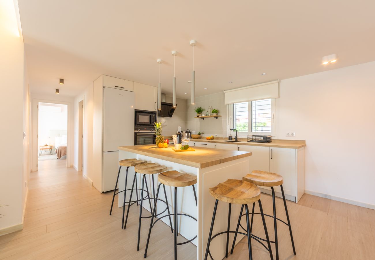 Apartamento en Tarifa - Terraza con vistas al mar y África y piscina