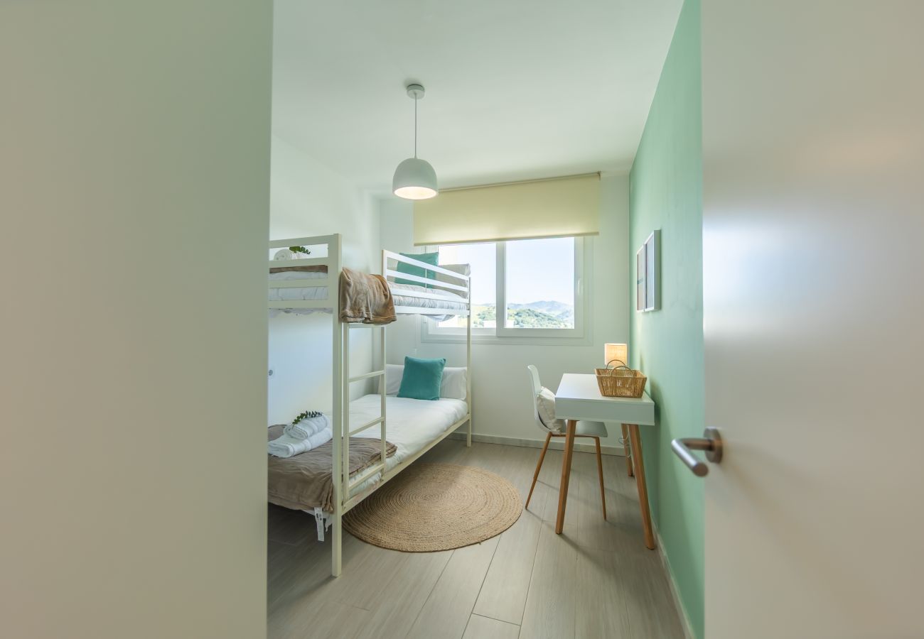 Apartamento en Tarifa - Terraza con vistas al mar y África y piscina