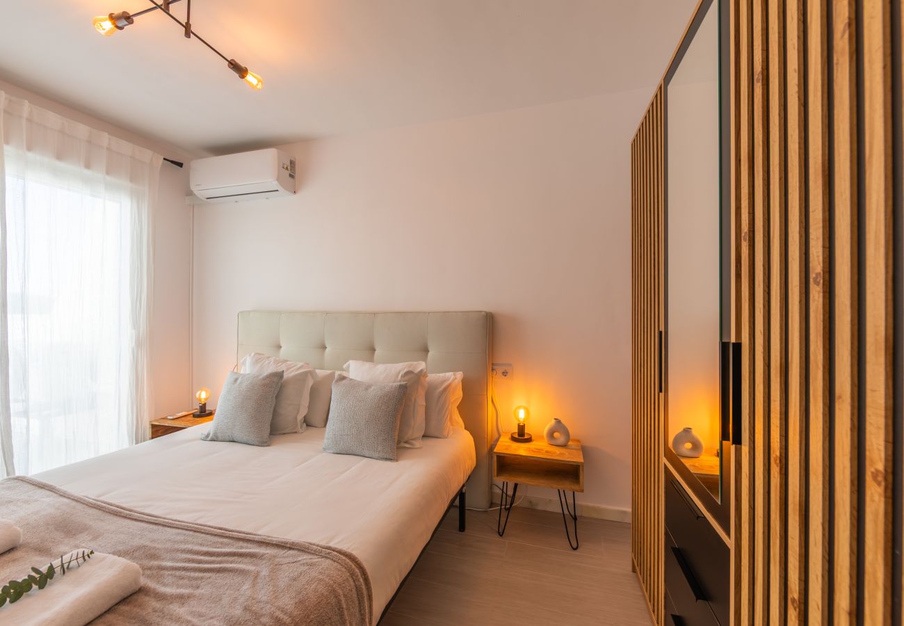 Apartamento en Tarifa - Terraza con vistas al mar y África y piscina