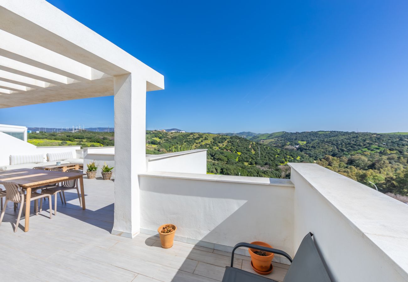 Apartamento en Tarifa - Terraza con vistas al mar y África y piscina