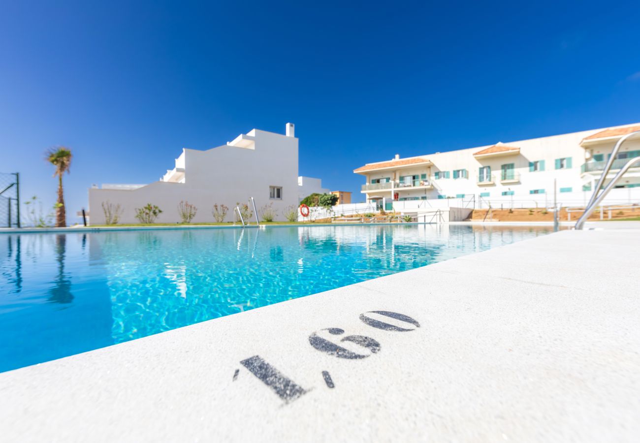 Apartamento en Tarifa - Terraza con vistas al mar y África y piscina