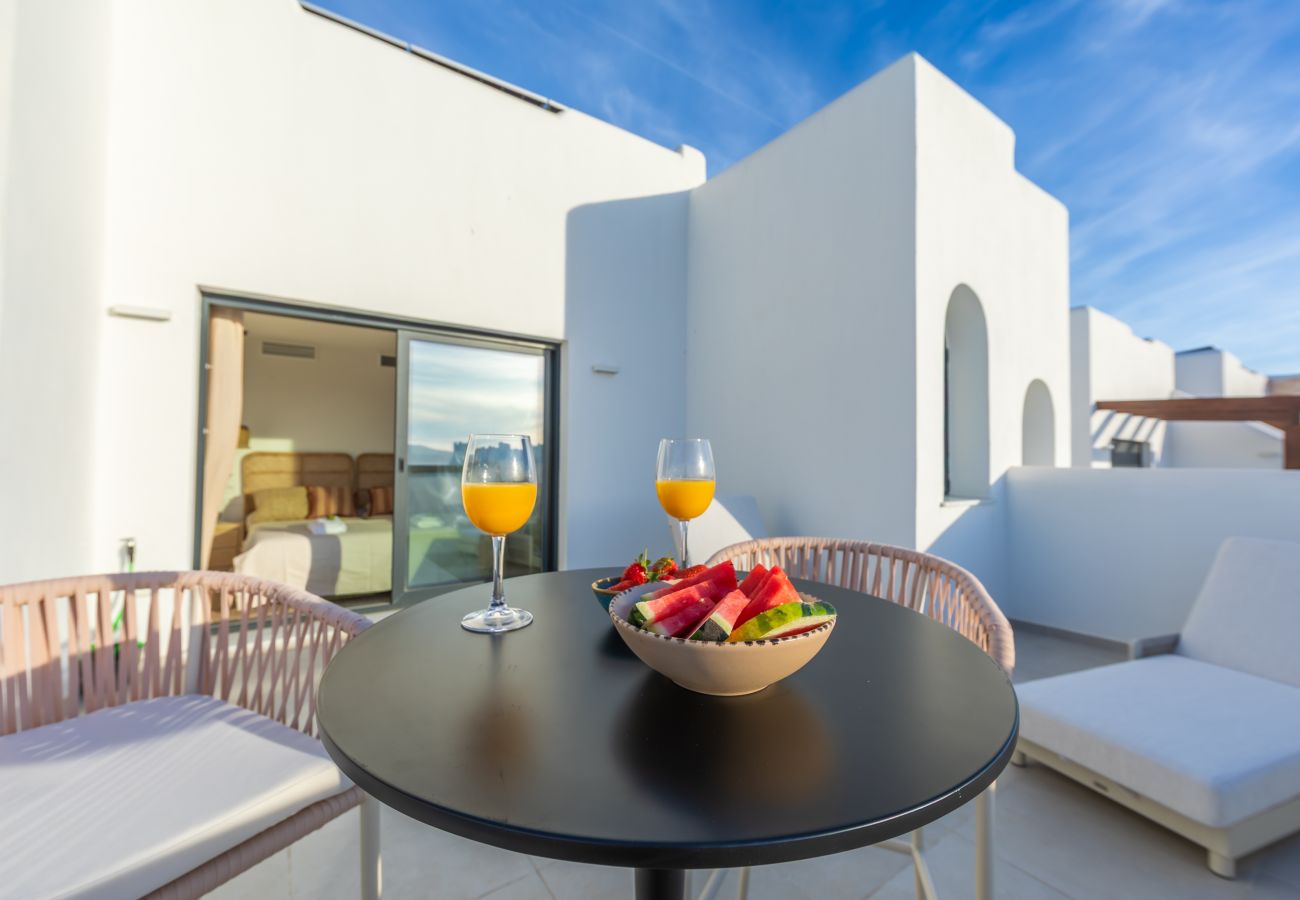 Apartamento en Tarifa - Ático con Vistas al Mar, 3 Terrazas y piscina