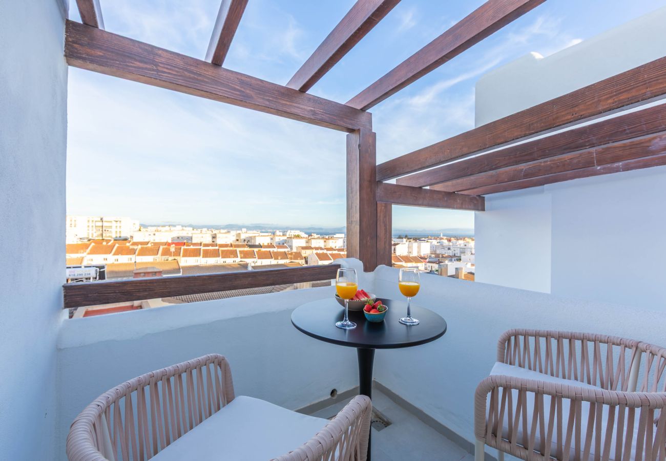 Apartamento en Tarifa - Ático con Vistas al Mar, 3 Terrazas y piscina