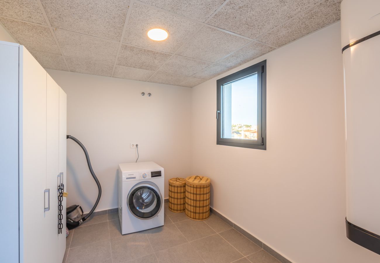 Apartamento en Tarifa - Ático con Vistas al Mar, 3 Terrazas y piscina