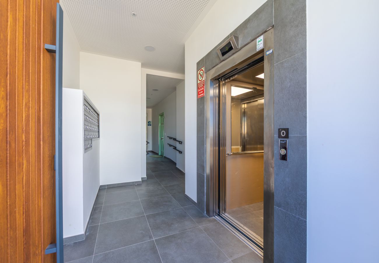 Apartamento en Tarifa - Apartamento con Jardín Protegido del Viento