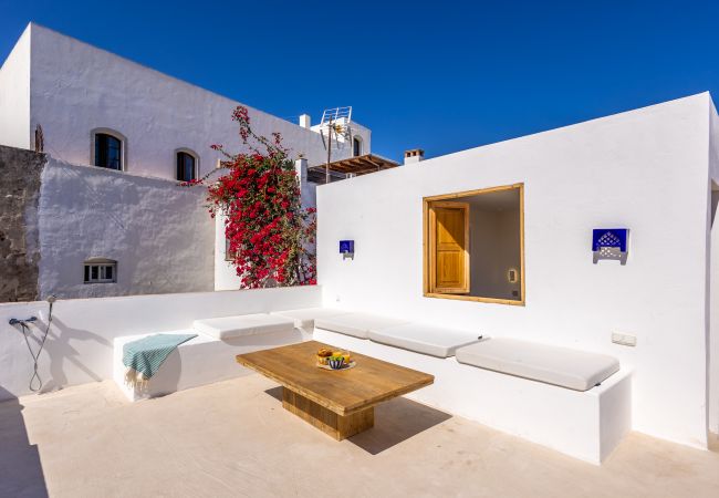 Apartamento en Tarifa - Encanto, casco histórico y peq. piscina privada