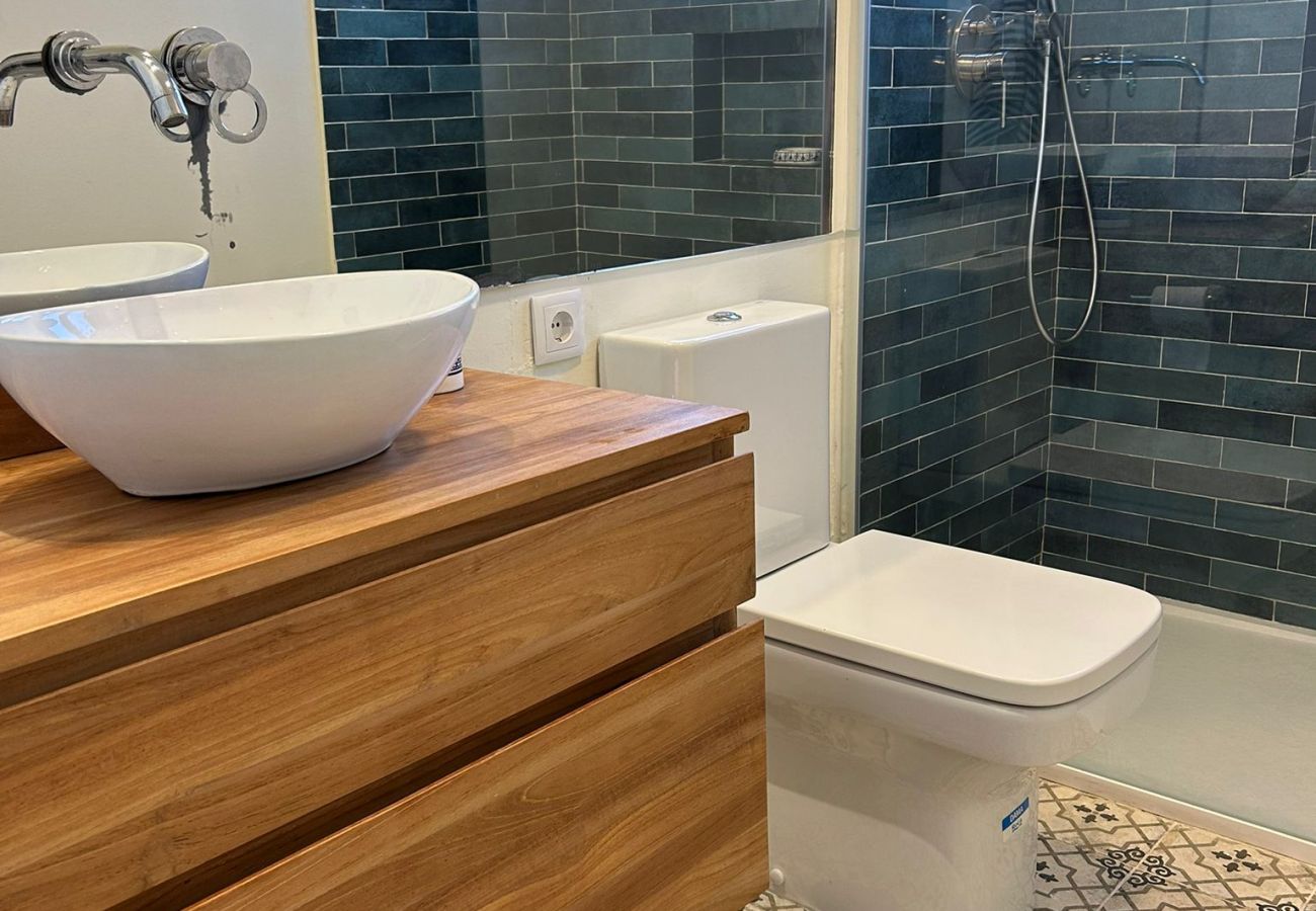Apartamento en Tarifa - Espacio, terrazas y piscina cerca del centro