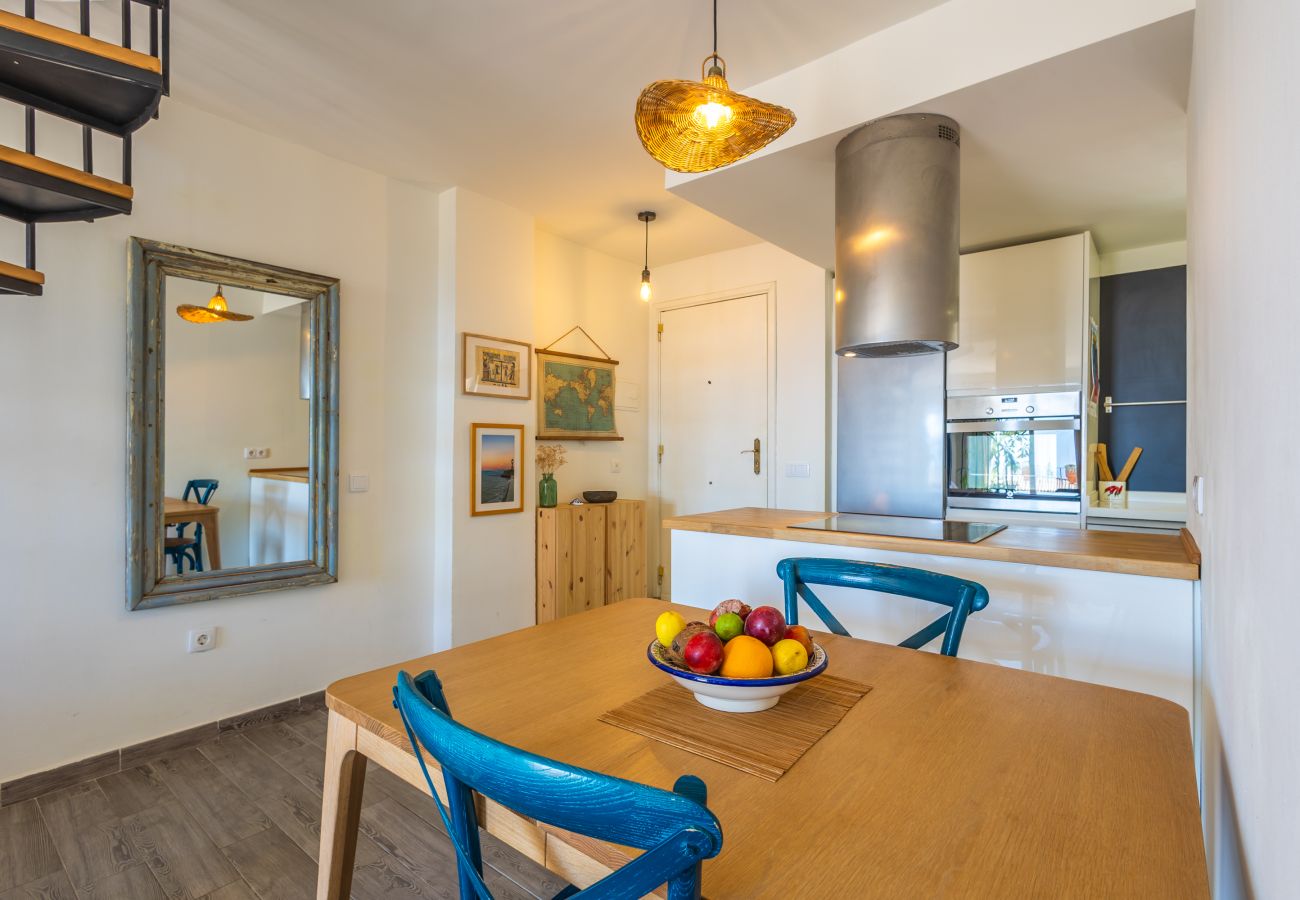 Apartamento en Tarifa - Espacio, terrazas y piscina cerca del centro