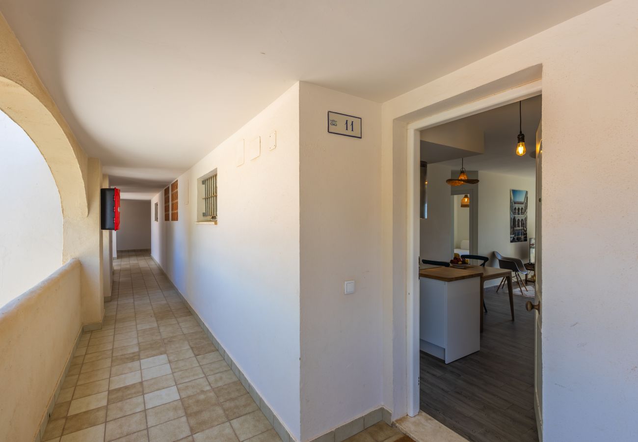 Apartamento en Tarifa - Espacio, terrazas y piscina cerca del centro