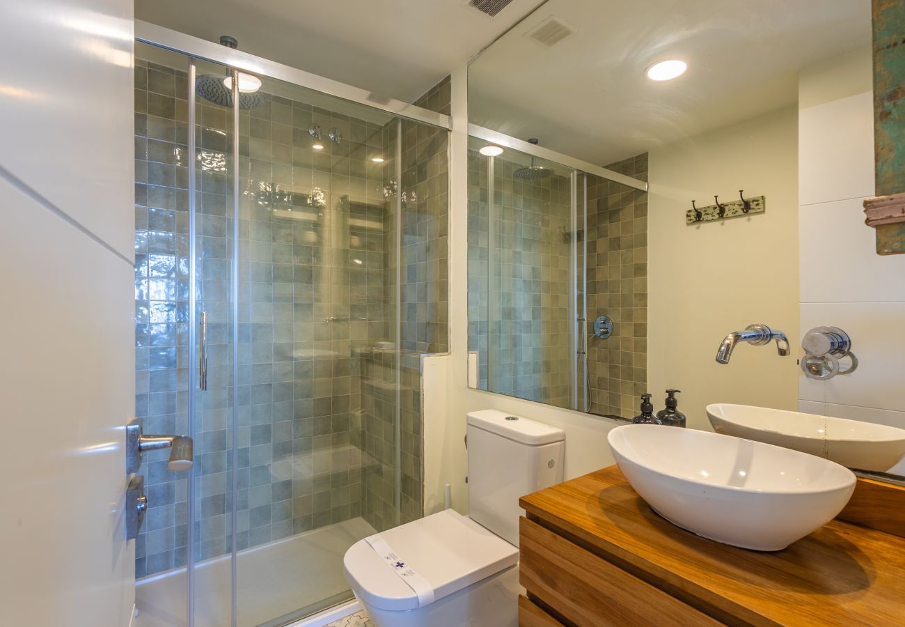 Apartamento en Tarifa - Espacio, terrazas y piscina cerca del centro