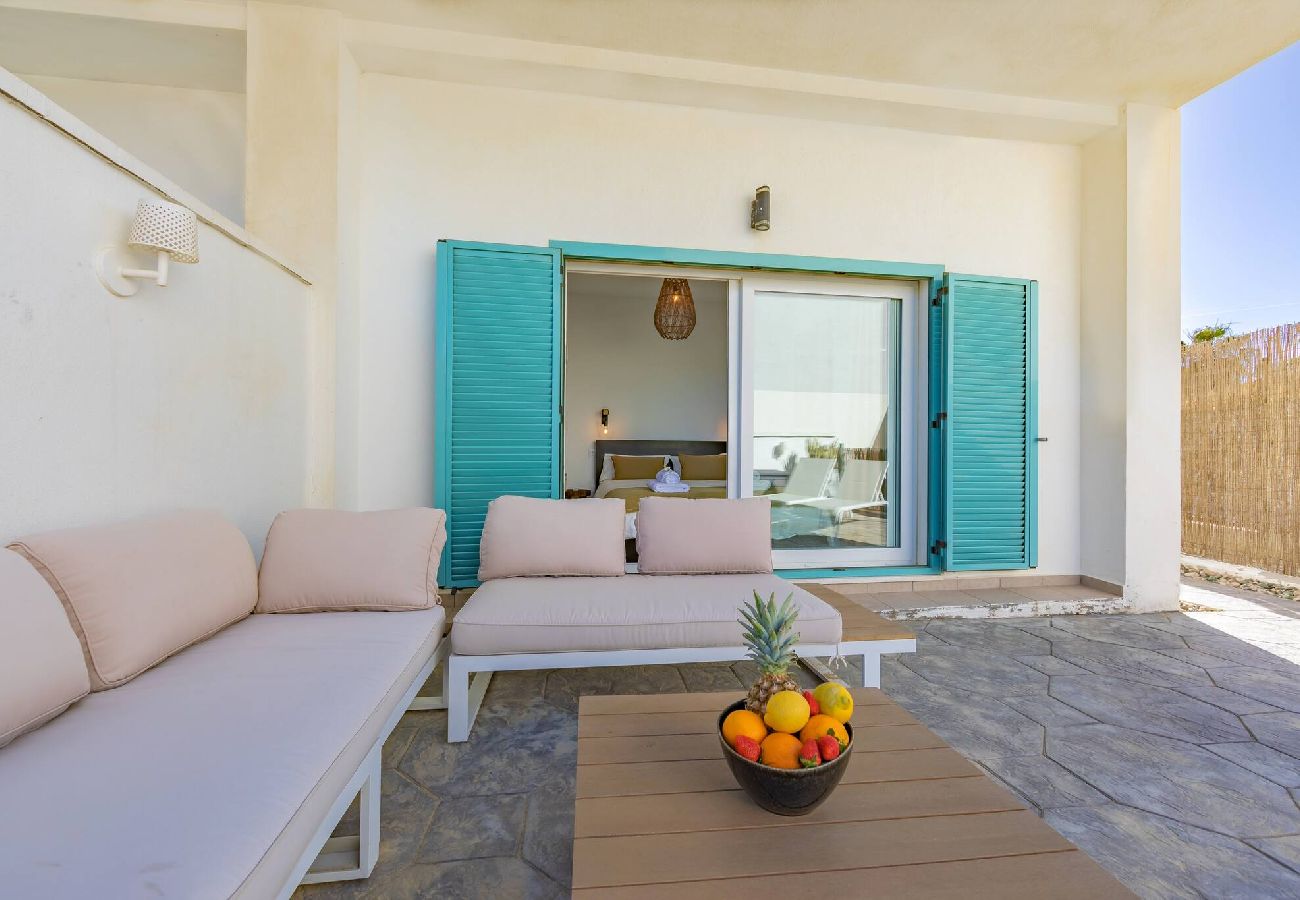 Apartment in Tarifa - Garden sheltered from Levante - WIFI Fibre 